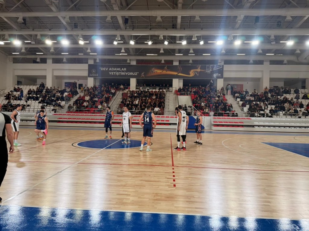 Marmaris'e Yeni Avrupa Standartlarında Spor Salonu Açıldı