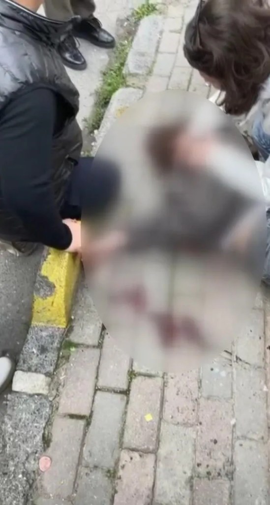 Fatih'te Boşanma Aşamasındaki Kadın Silahla Vurularak Öldü