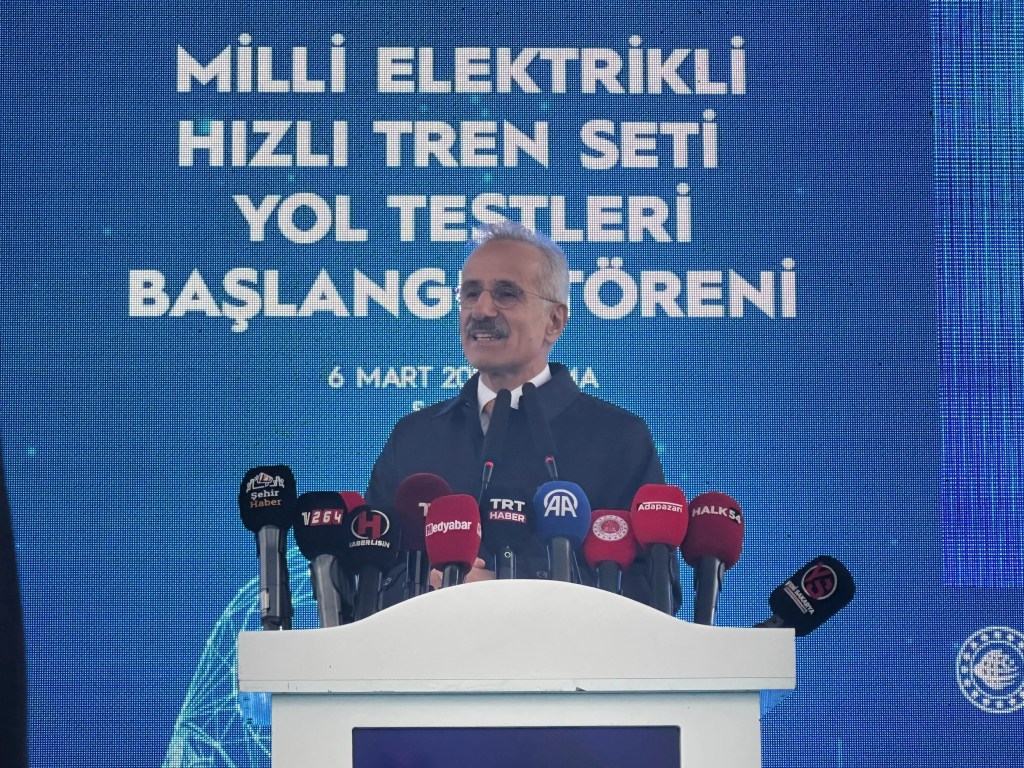 Demiryolu Ağı 2053'te 28 Bin 590 Kilometreye Çıkacak