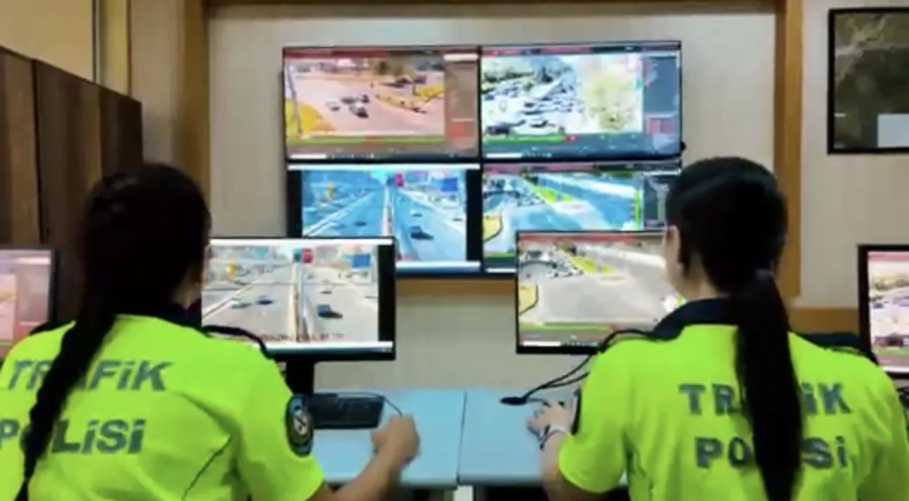 Diyarbakır'da Trafik İhlallerine KGYS ile Ceza