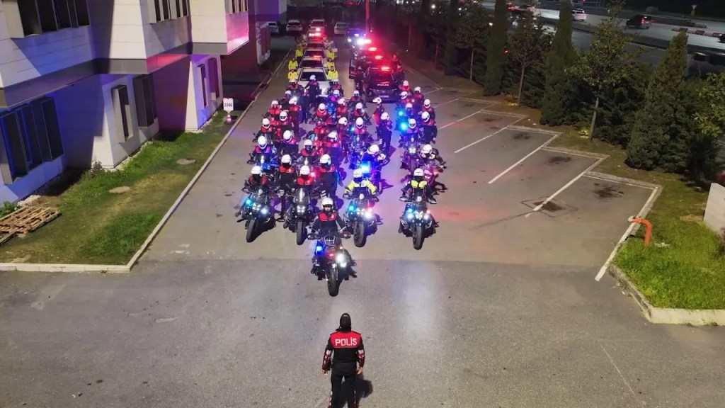 Kadıköy'de Trafik Denetimi: 861 Araç Kontrol Edildi