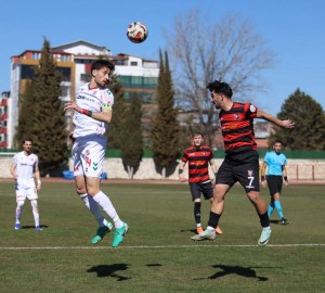 Karşıyaka Uşakspor'u Deplasmanda Geçti