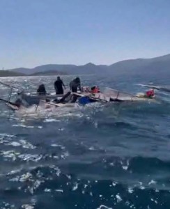 Bodrum'da Yarı Batık Tekne Faciası: 7 Kişi Kurtarıldı