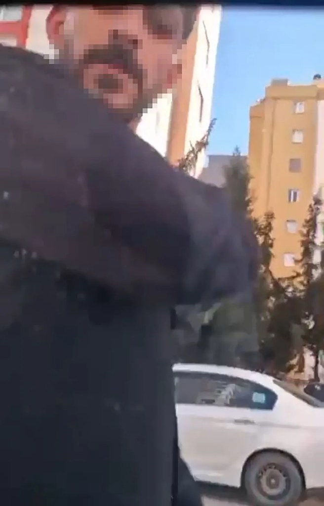 Adana'da Trafikte Gergin Anlar Kamerada