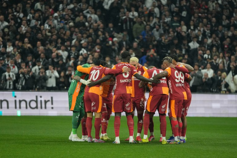 Beşiktaş Galatasaray Derbisinde İlk Yarı Galatasaray Önde