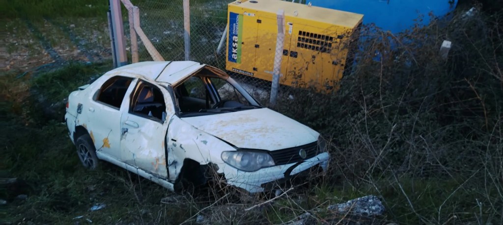 Balıkesir'de Araç Dere Yatağına Devrildi: 5 Yaralı