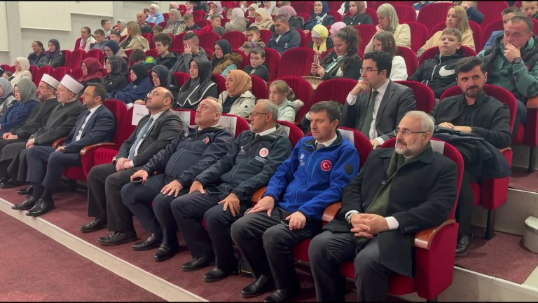 Erdoğan'ın Kitabı Boşnakça'ya Çevrildi ve Saraybosna'da Tanıtıldı