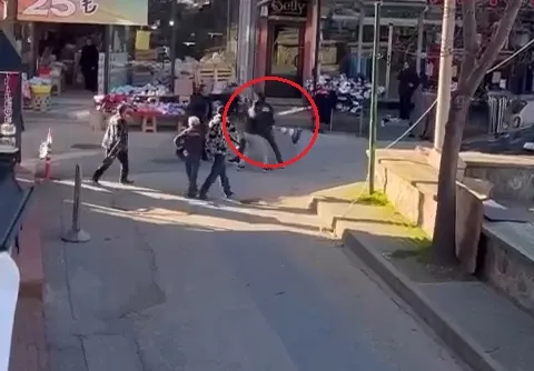 Bursa'da Duba ve Tabureli Kavga Kameralara Yansıdı