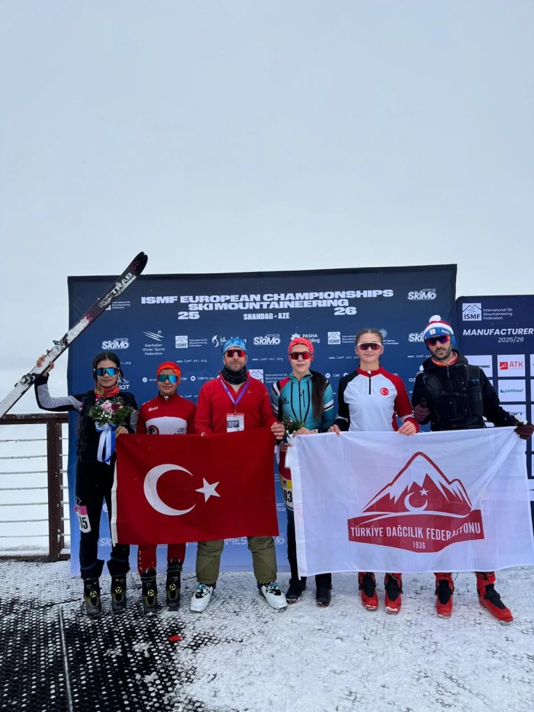 Türk Sporcular Dağ Kayağı Avrupa Şampiyonası'nda Tarih Yazdı