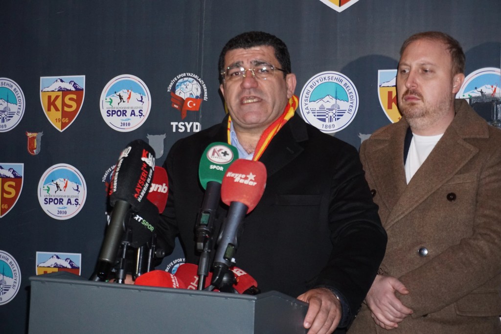 Kayserispor Başkanı Hakem Kararlarına Tepki Gösterdi