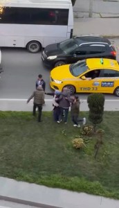 Sultangazi'de Trafikte Kemerli ve Yumruklu Kavga