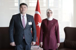 Bakan Göktaş ABD'de Moğolistanlı Mevkidaşıyla Buluştu