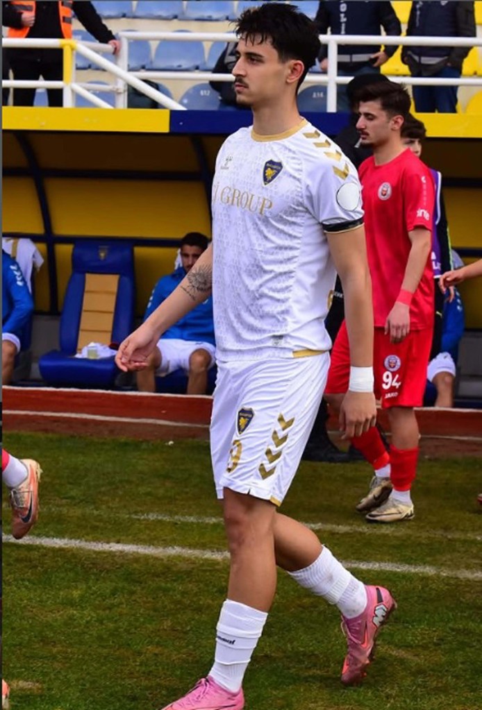 Taksi Şoförünün Oğlu Bucasporlu Futbolcu