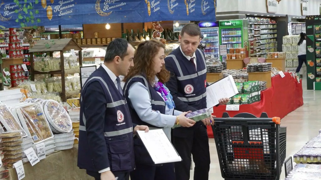 Ramazan Bayramı Öncesi Marketlerde Sıkı Denetim