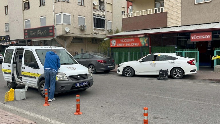 Kayseri'de Adliye Çıkışı Silahlı Saldırı