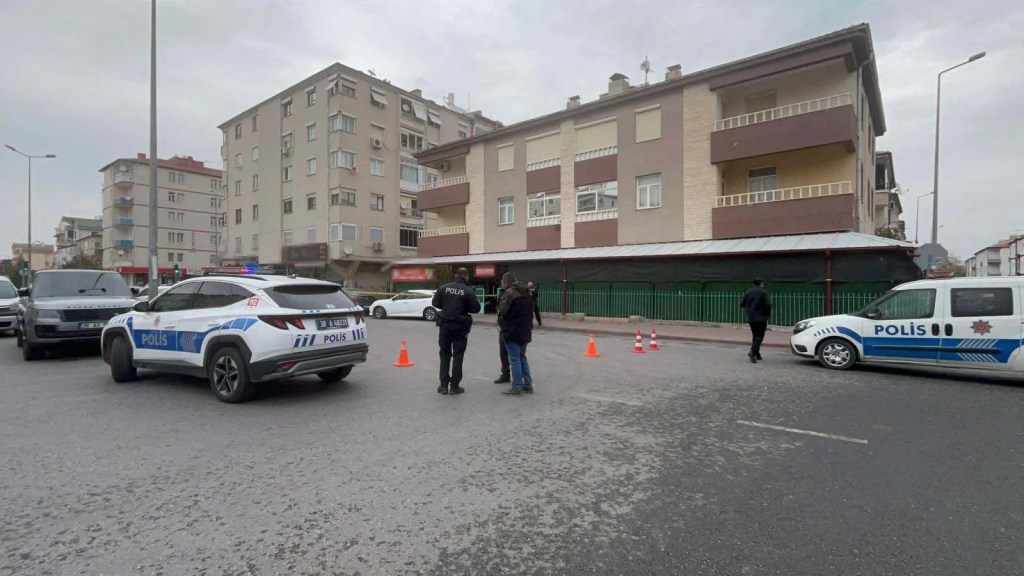 Kayseri'de Adliye Çıkışı Silahlı Saldırı