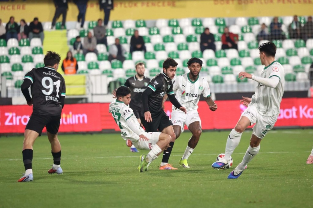 Bodrum FK, Iğdır FK Deplasmanında Zorlu Mücadeleye Hazırlanıyor