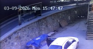 Sarıyer'de Genç Sürücü Virajı Alamadı, 4 Kişi Yaralandı