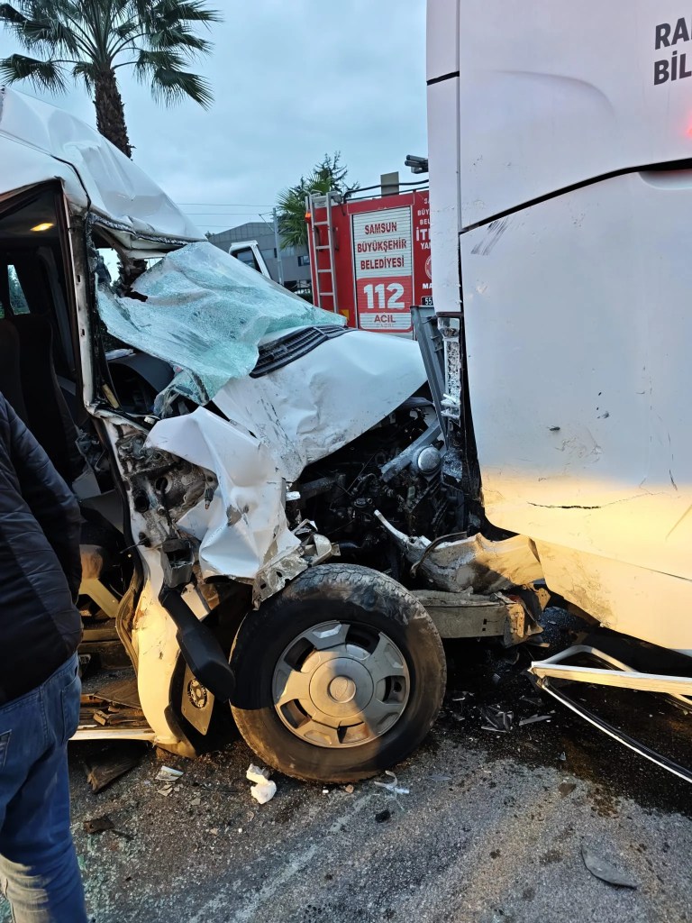 Samsun'da Zincirleme Kaza: 7 Yaralı