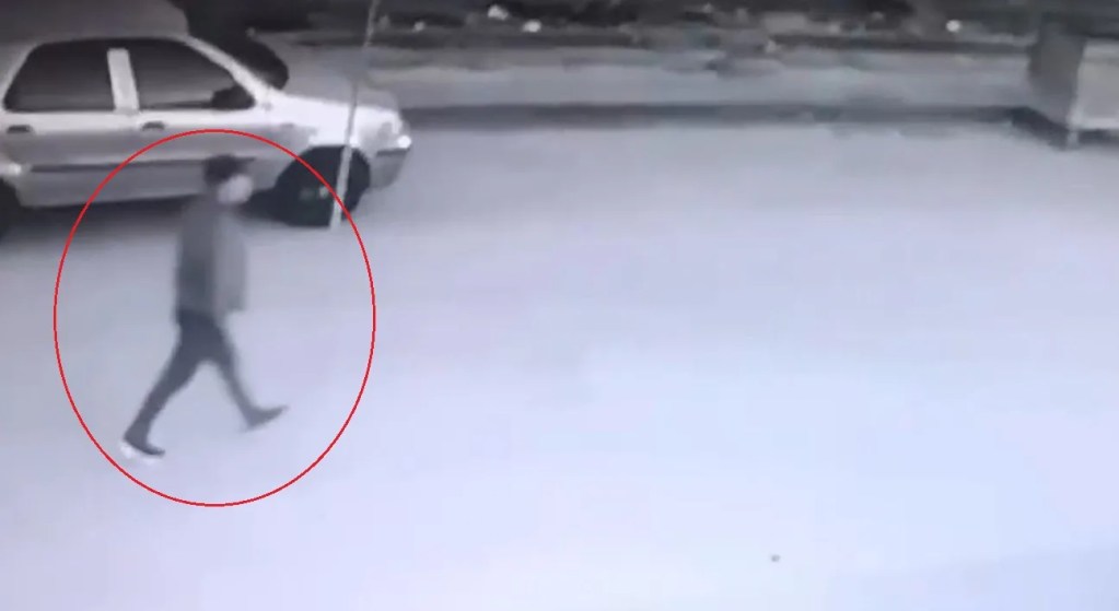 Bursa'da Kapkaç Anı Kamerada: Şüpheli Yakalandı