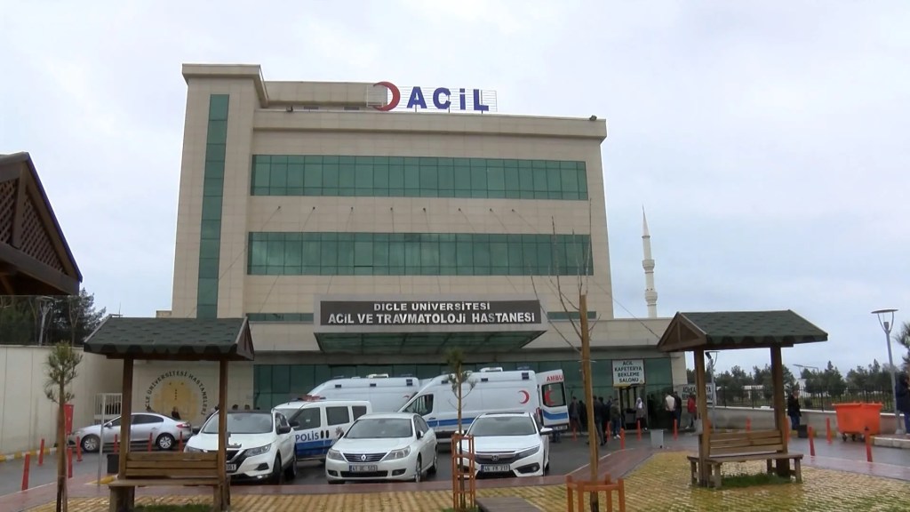 Diyarbakır'da Trafik Kazasında Yaya Hayatını Kaybetti