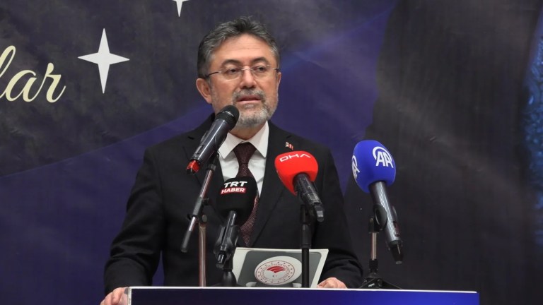 Bakan Yumaklı: Gübre Stoklarımız Güvende