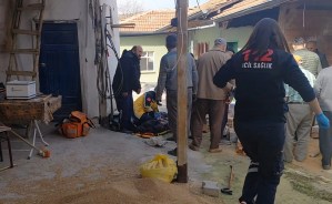 Çorum'da Depoda Duvar Çöktü: İki Kardeş Yaralandı