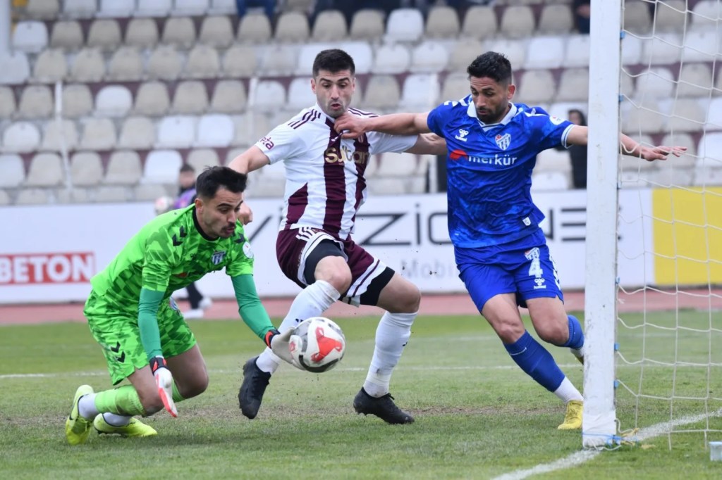 İnegölspor Evinde Erbaaspor'a Yenildi