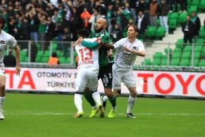 Sakaryaspor Son Dakika Golüyle Vanspor'u Yendi