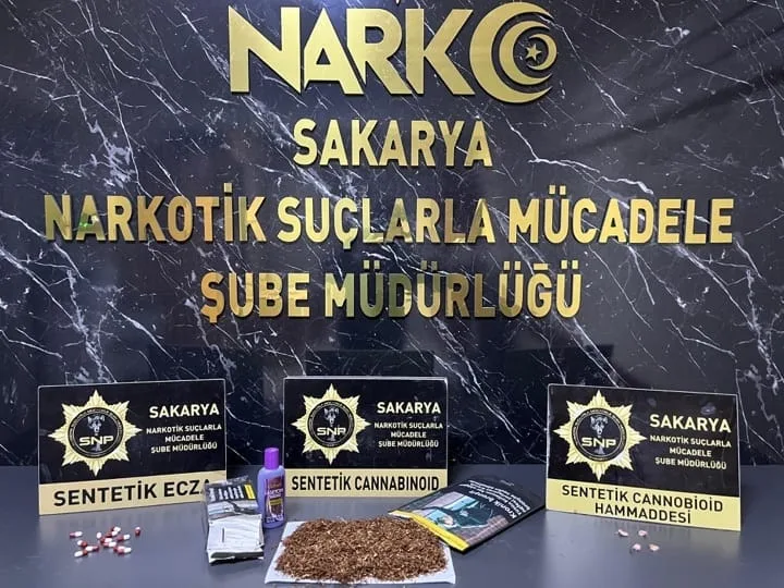 Sakarya'da Uyuşturucu Operasyonu: Üç Kişi Tutuklandı