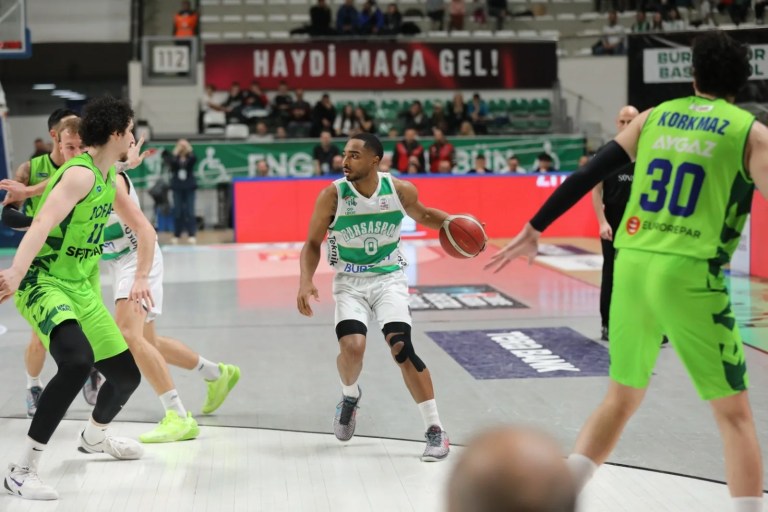 Tofaş Deplasmanda Bursaspor'u Uzatmalarda Geçti
