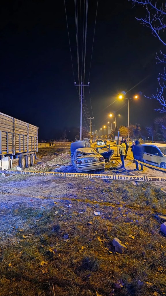 Mudurnu'da Trafik Kazası: 5 Kişi Yaralandı