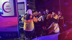 Sivas'ta Aile Faciası: Baba ve Ağabeyini Öldüren Genç Tutuklandı