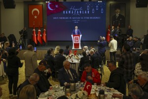 Özgür Özel: İlk Ayda 18 Kanun Meclisten Geçecek