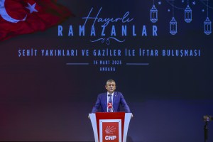 Özgür Özel: İlk Ayda 18 Kanunu Meclisten Geçireceğiz