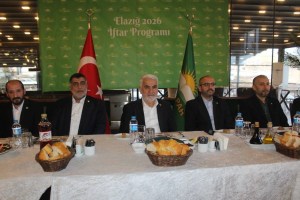Zekeriya Yapıcıoğlu: Bölgeyi savaşa çekmek istiyorlar