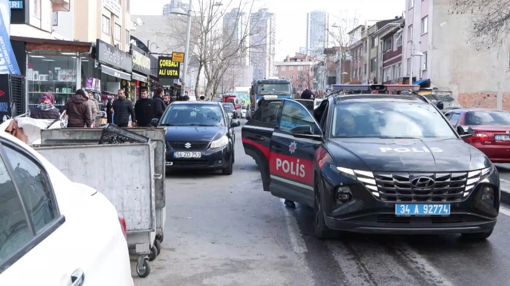 Ataşehir'de Çöp Kamyonu Kazasında Kadın Hayatını Kaybetti
