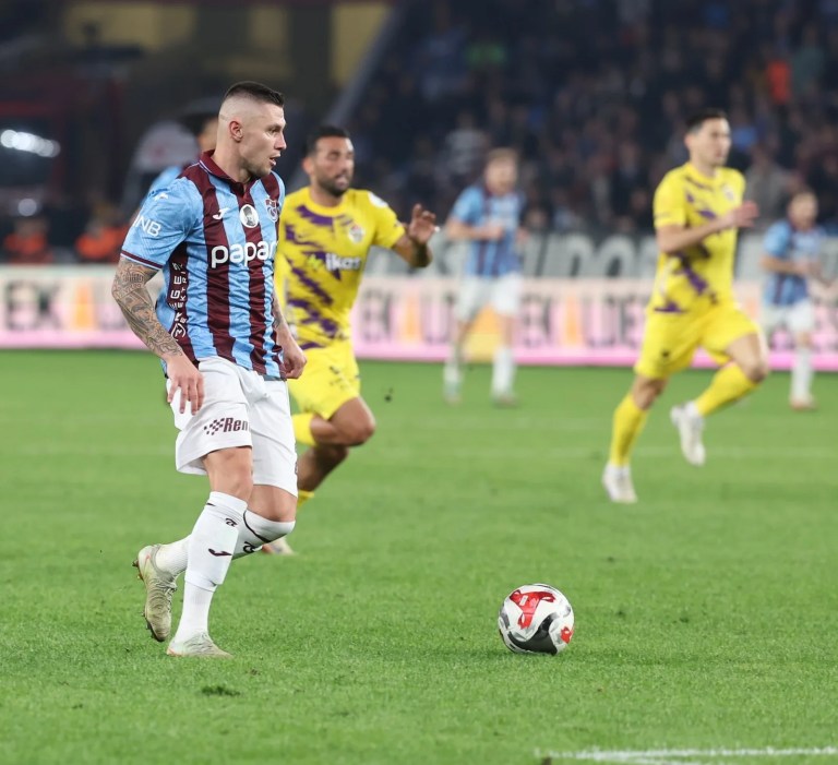 Trabzonspor ve Eyüpspor'un Dördüncü Karşılaşması