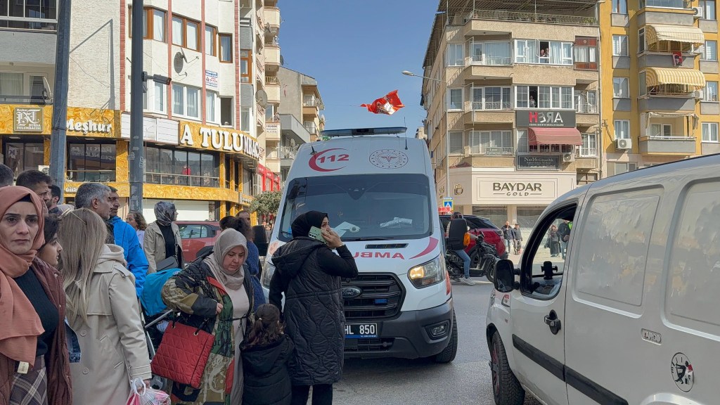 Bursa Gemlik'te Silahlı Saldırı: 3 Kişi Yaralandı