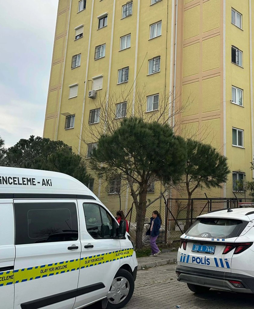 Denizli'de 3 Yaşındaki Çocuk 6. Kattan Düştü