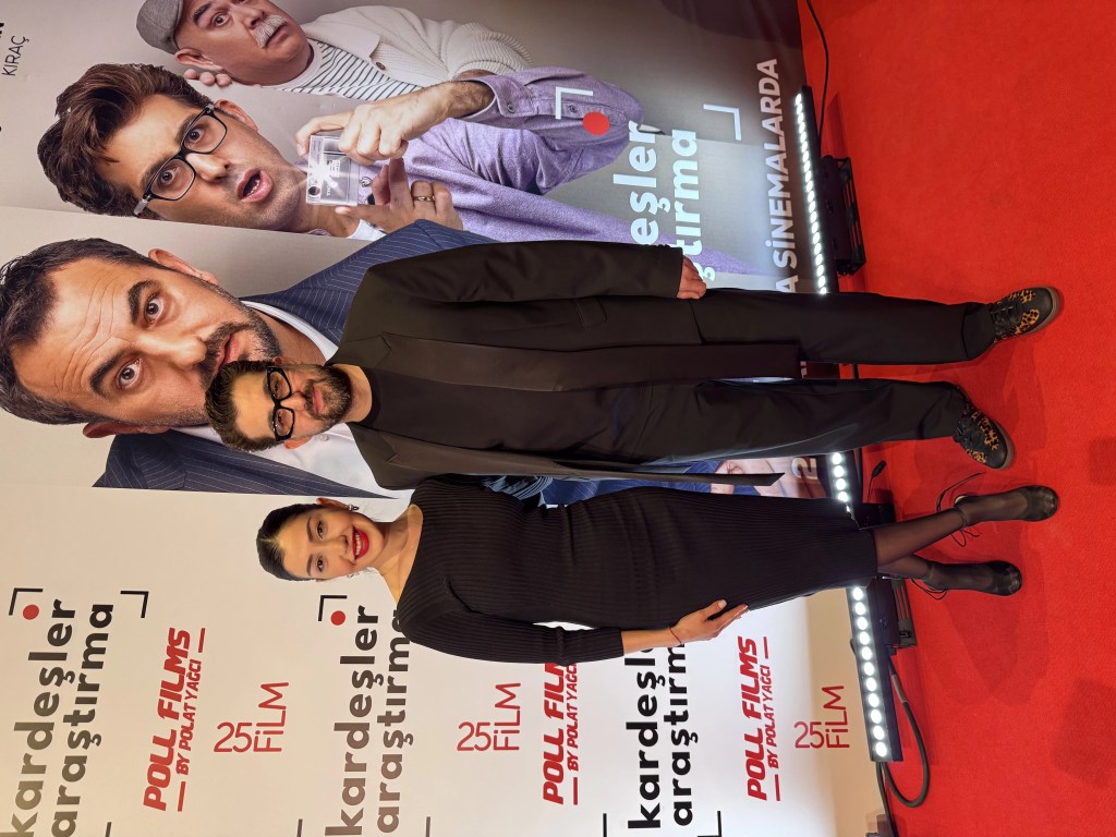 Kardeşler Araştırma Filmi Galasında Ünlüler Geçidi