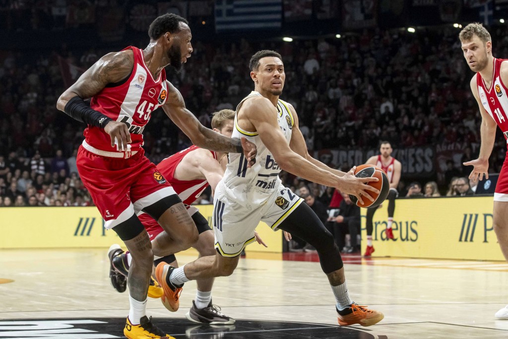 Fenerbahçe Beko Olympiacos'a Mağlup Oldu