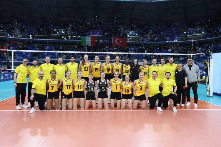 VakıfBank, Final-Four İçin Sahasında Avantaj Arıyor