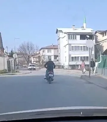 Ehliyetsiz Motosikletliye Yüklü Ceza