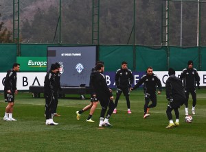 Beşiktaş Kasımpaşa Maçı Öncesi Hazırlıklarını Tamamladı