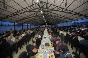 Mustafa Destici'den İslam Alemine Çağrı: Sokaklara Çıkın