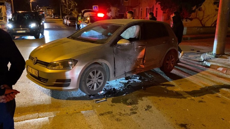 Bursa İnegöl'de Zincirleme Kaza: Beş Kişi Yaralandı