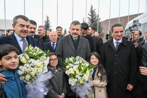Bakan Tekin'den CHP'ye Tosun Paşa benzetmesi