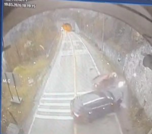 Karabük'te İki Otomobil Çarpıştı: 1 Ölü, 5 Yaralı