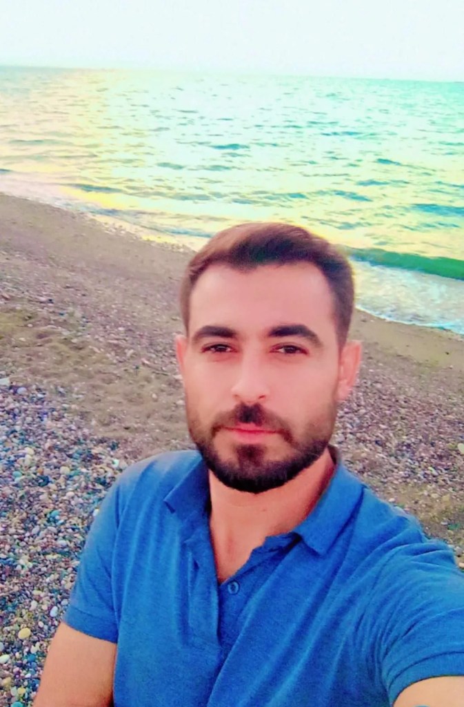 Tarsus'ta Eski Eşine ve Arkadaşına Bıçaklı Saldırı: 1 Ölü